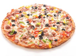 اشتري بيتزا واحصل على الثانية مجاناً