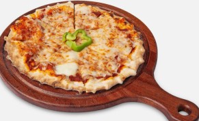 اطلب اي نوع بيتزا واحصل على الثانية مجاناً