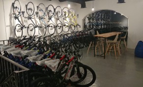 Rent two bikes and one extra bike for free