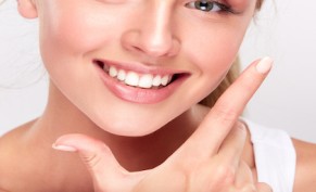 تنظيف الاسنان بـ75 ريال