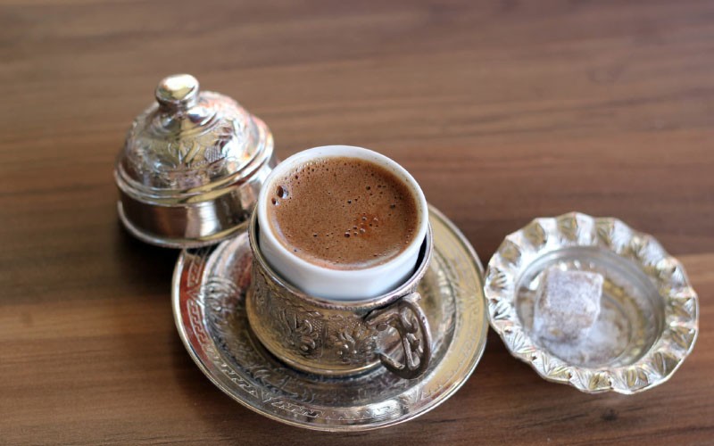 Order a shisha and get a drink for free